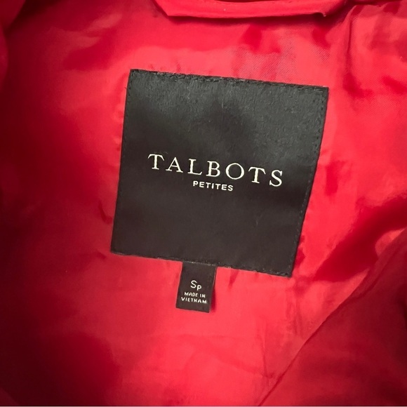 Talbots Red Outdoor Cozy Quilted Down Puffer Vest, gold zipper size Small Petite - Picture 5 of 7